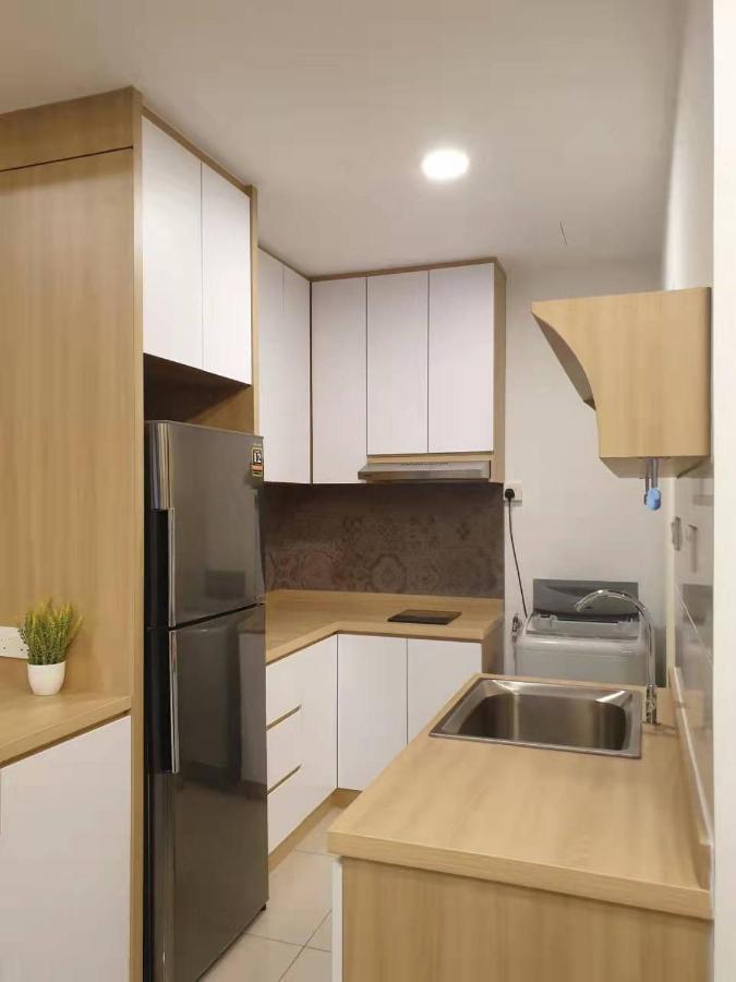 Homestay@austin Regency Jb Apartment *